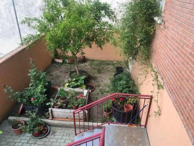 Residencia 12 Octubre Bed & Breakfast Madrid Exterior photo